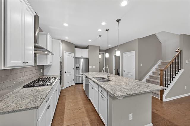 Builiding view seventy seven for 2994 Montana Way, Ann Arbor, MI. 48105