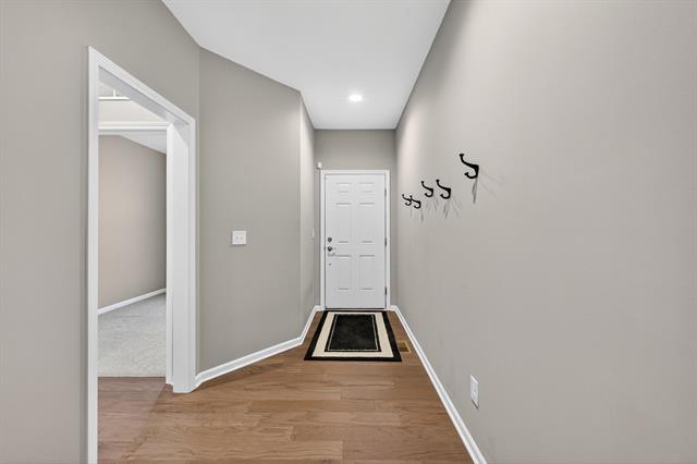 Builiding view thirty five for 2994 Montana Way, Ann Arbor, MI. 48105