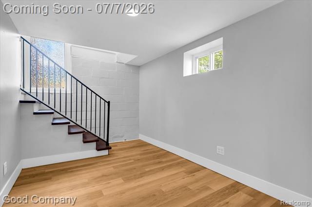 Builiding view sixteen for 407 E Maryland, Royal Oak, MI. 48067