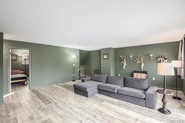 Builiding view eleven for 896 Saginaw, Mayville, MI. 48744