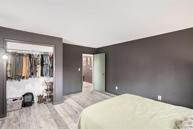 Builiding view seventeen for 896 Saginaw, Mayville, MI. 48744