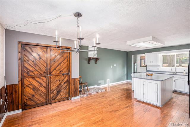 Builiding view six for 896 Saginaw, Mayville, MI. 48744