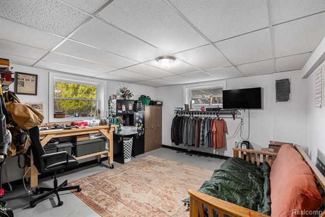 Builiding view twenty five for 896 Saginaw, Mayville, MI. 48744