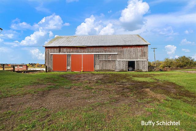 Builiding view fifty three for 20017 7 Mile, Reed City, MI. 49677