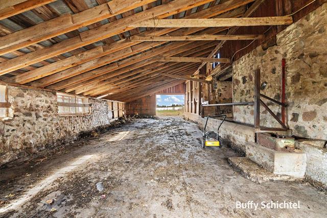 Builiding view seventy two for 20017 7 Mile, Reed City, MI. 49677