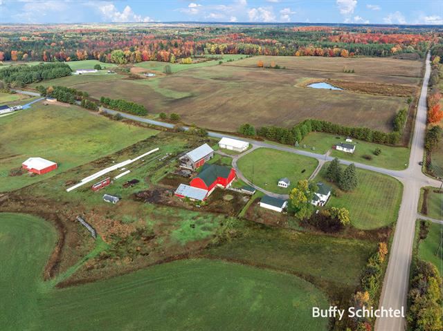 Builiding view sixty five for 20017 7 Mile, Reed City, MI. 49677