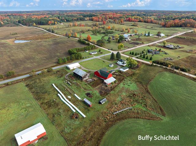 Builiding view sixty four for 20017 7 Mile, Reed City, MI. 49677