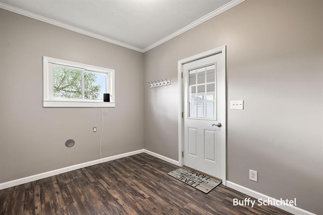 Builiding view twenty nine for 20017 7 Mile, Reed City, MI. 49677