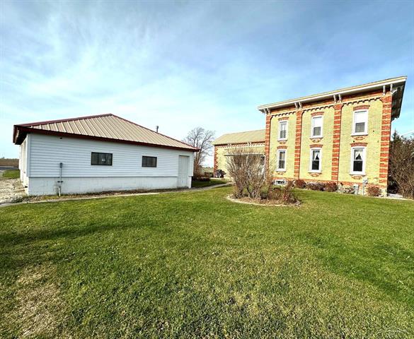 Builiding view eight for 5821 Dixon, Vassar, MI. 48768