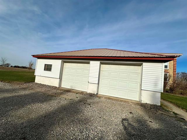 Builiding view nine for 5821 Dixon, Vassar, MI. 48768