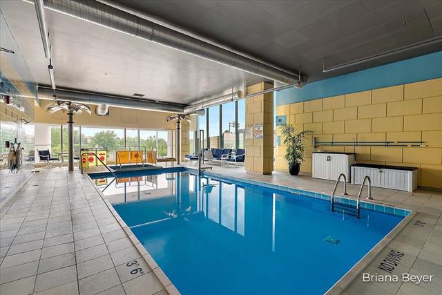 Builiding view fifty six for 335 Bridge, Grand Rapids, MI. 49504