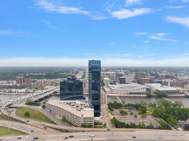 Builiding view sixty for 335 Bridge, Grand Rapids, MI. 49504