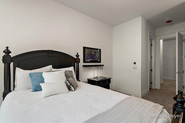 Builiding view thirty nine for 335 Bridge, Grand Rapids, MI. 49504