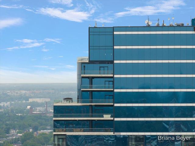 Builiding view two for 335 Bridge, Grand Rapids, MI. 49504