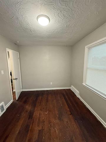 Builiding view nine for 19210 Revere, Detroit, MI. 48234