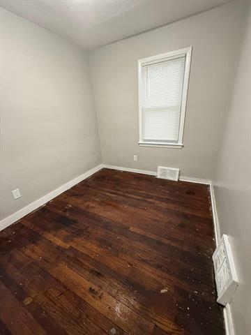 Builiding view ten for 19210 Revere, Detroit, MI. 48234