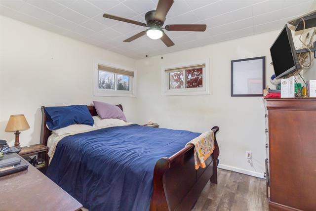 Builiding view eleven for 3165 Amelia, Flushing, MI. 48433