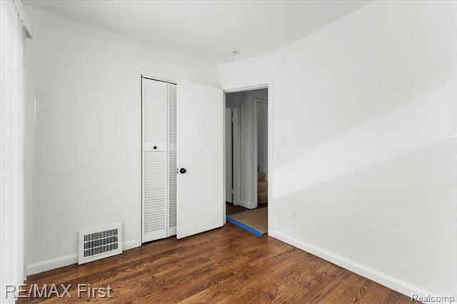 Builiding view nine for 1602 Hoffman, Royal Oak, MI. 48067