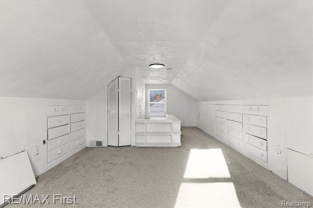 Builiding view six for 1602 Hoffman, Royal Oak, MI. 48067