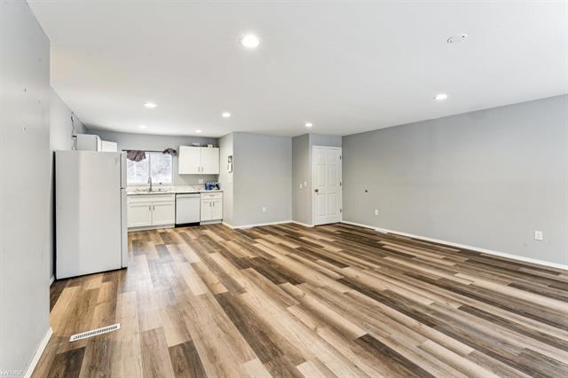 Builiding view four for 4875 Sheridan, Millington, MI. 48746