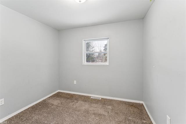 Builiding view ten for 4875 Sheridan, Millington, MI. 48746