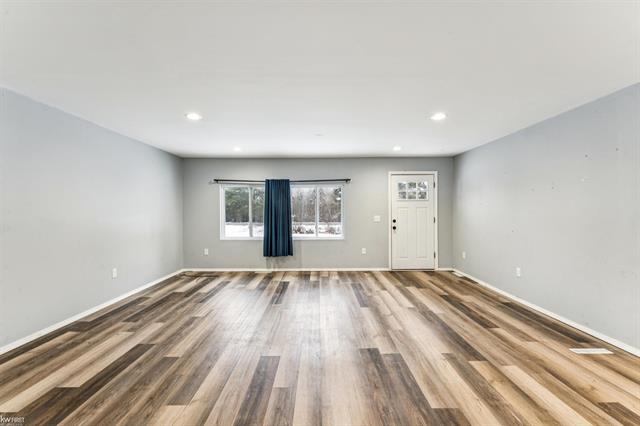 Builiding view three for 4875 Sheridan, Millington, MI. 48746