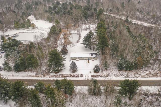 Builiding view twenty four for 4875 Sheridan, Millington, MI. 48746