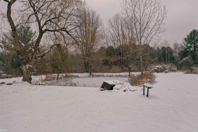 Builiding view twenty one for 4875 Sheridan, Millington, MI. 48746