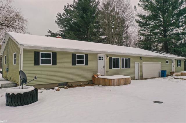 Builiding view twenty two for 4875 Sheridan, Millington, MI. 48746