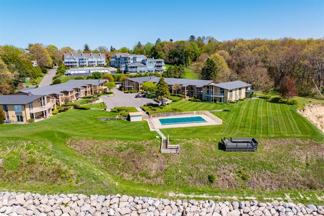 Builiding view sixty five for 4150 Ridge, Stevensville, MI. 49127