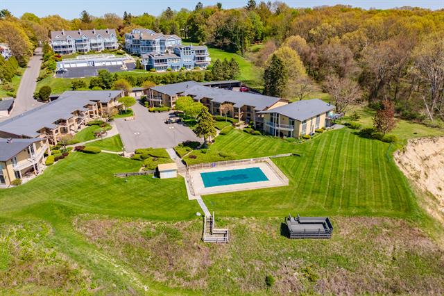 Builiding view sixty six for 4150 Ridge, Stevensville, MI. 49127