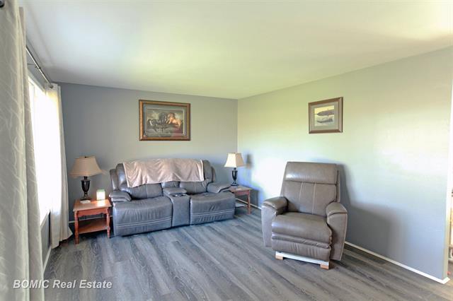 Builiding view eight for 14185 Taylor, Millington, MI. 48746