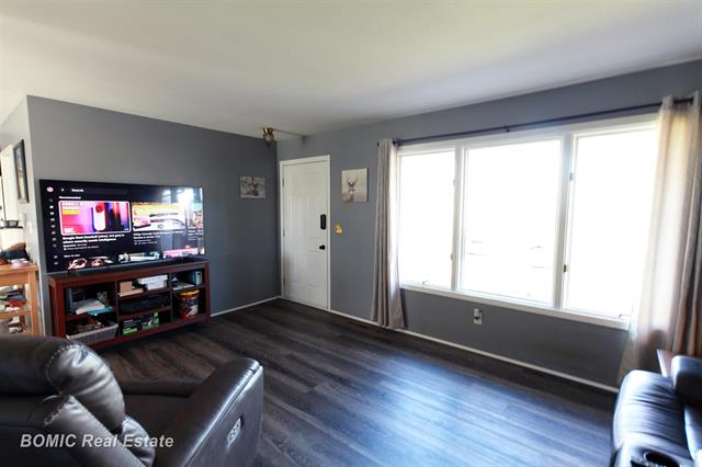 Builiding view six for 14185 Taylor, Millington, MI. 48746