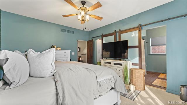 Builiding view fifteen for 225 Oak, Wyandotte, MI. 48192