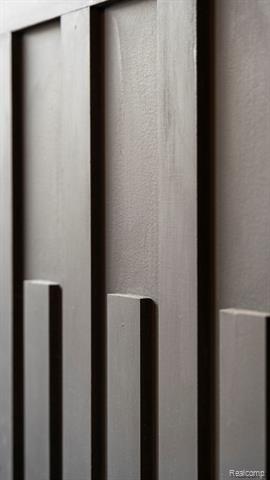 Builiding view twenty for 225 Oak, Wyandotte, MI. 48192