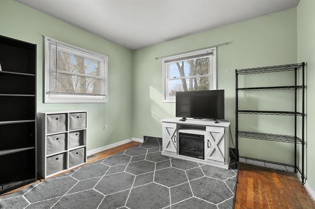 Builiding view fifteen for 16 Charles E, Battle Creek, MI. 49015