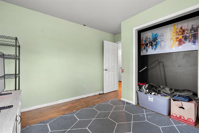 Builiding view sixteen for 16 Charles E, Battle Creek, MI. 49015