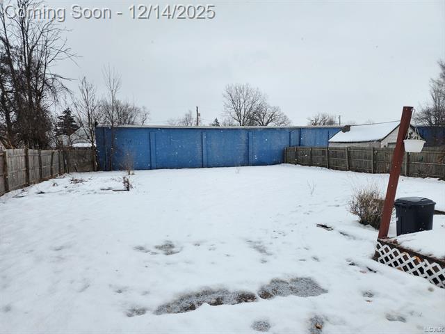 Builiding view three for 629 James St, Adrian, MI. 49221