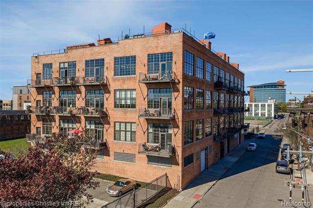 Builiding view one for 2003 Brooklyn, Detroit, MI. 48226