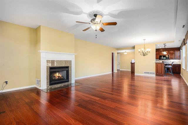 Builiding view five for 471 South, Kalamazoo, MI. 49007