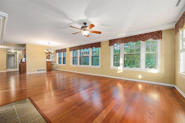 Builiding view three for 471 South, Kalamazoo, MI. 49007