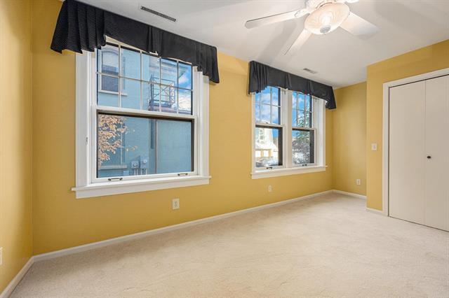 Builiding view twenty eight for 471 South, Kalamazoo, MI. 49007