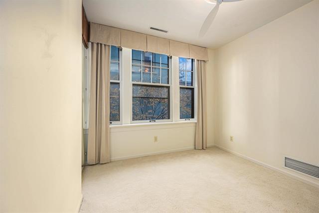 Builiding view twenty one for 471 South, Kalamazoo, MI. 49007