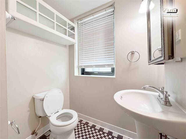 Builiding view thirty four for 15 Kirby, Detroit, MI. 48202