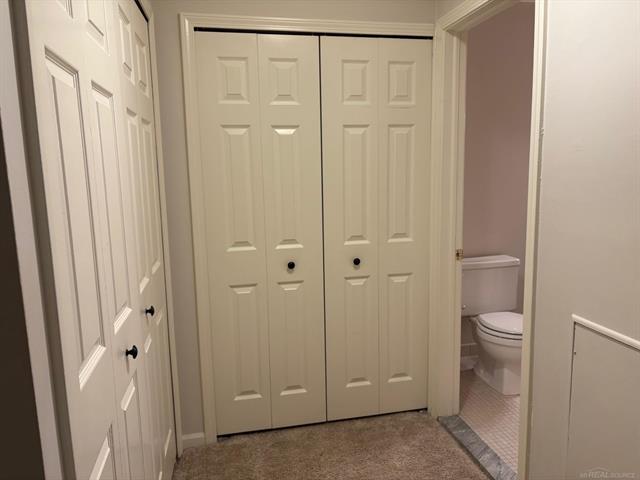 Builiding view eighteen for 404 Sunset, Saint Clair Shores, MI. 48082