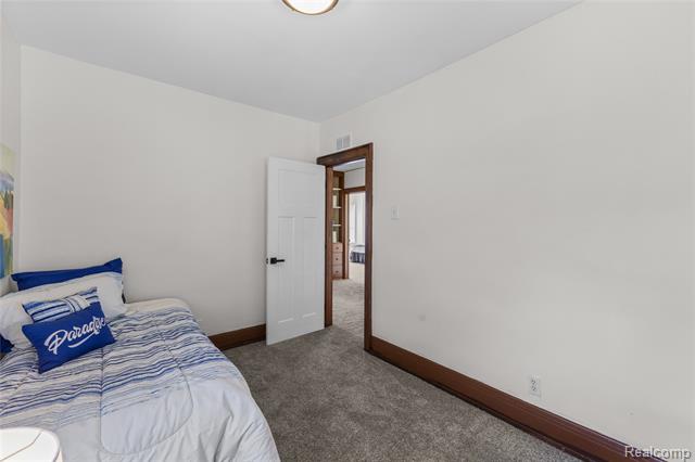 Builiding view forty two for 1066 Grand, Detroit, MI. 48207