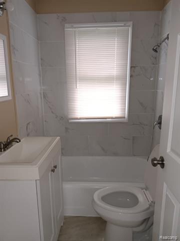 Builiding view seven for 11540 Wayburn, Detroit, MI. 48224
