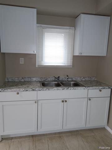 Builiding view six for 11540 Wayburn, Detroit, MI. 48224