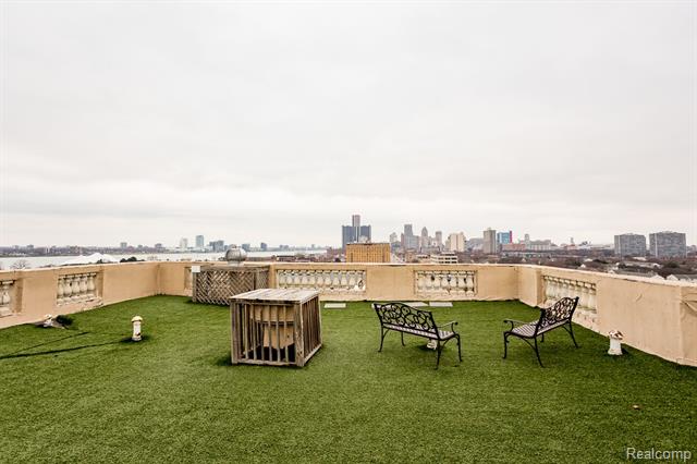 Builiding view fifteen for 2900 E Jefferson, Detroit, MI. 48207