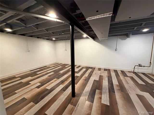 Builiding view eleven for 1420 S Campbell, Royal Oak, MI. 48067